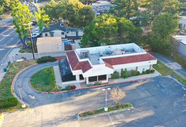 11560 N Ventura Ave, Ojai, CA 93023